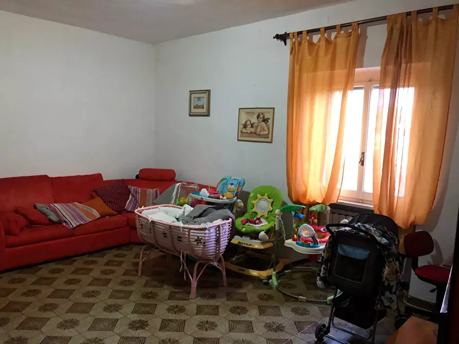 Immagine 10 di Casa semindipendente in vendita  in Bellocchi a Fano