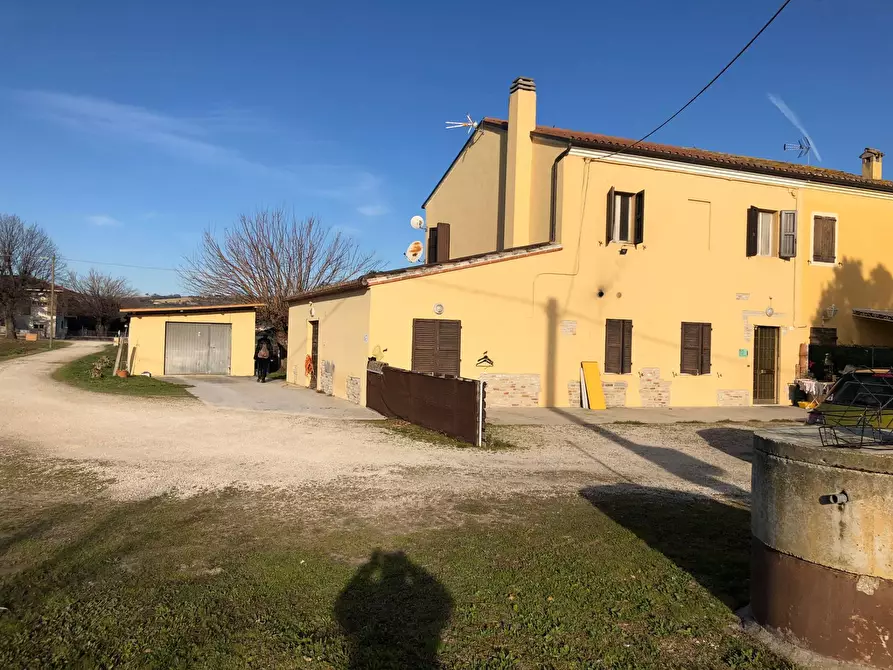 Immagine 23 di Casa semindipendente in vendita  in Bellocchi a Fano