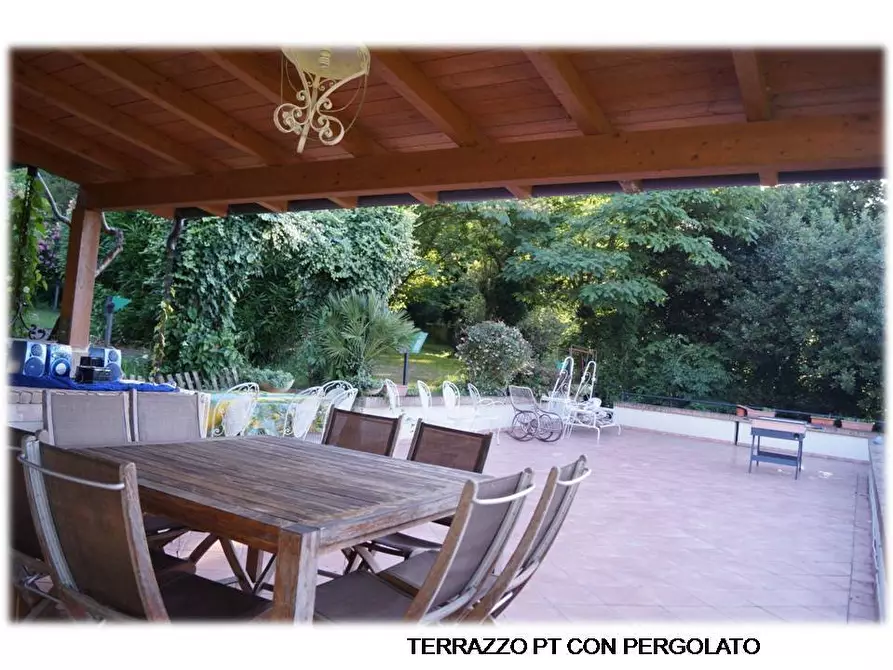 Immagine 28 di Villa in vendita  in Strada Panoramica Ardizio a Fano