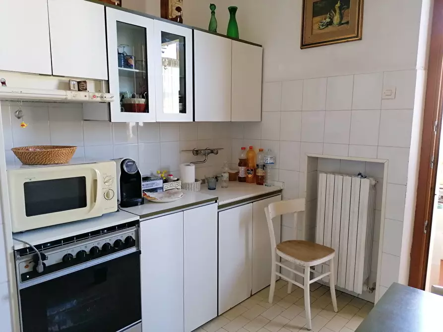 Immagine 11 di Appartamento in vendita  in Flaminio a Fano