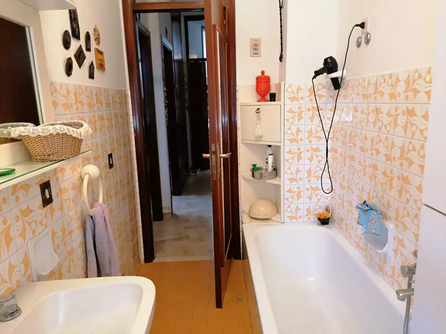 Immagine 23 di Appartamento in vendita  in Flaminio a Fano