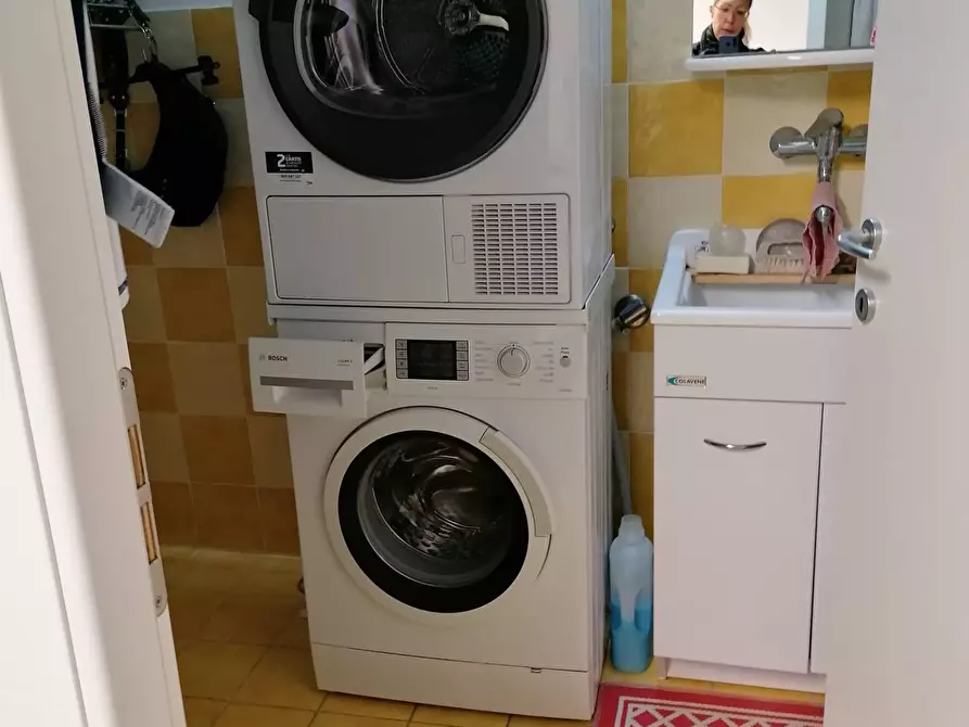 Immagine 17 di Appartamento in vendita  in Bellocchi a Fano