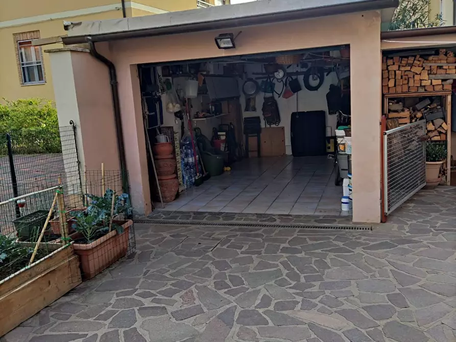 Immagine 21 di Casa semindipendente in vendita  in Zona Centrale a Fano