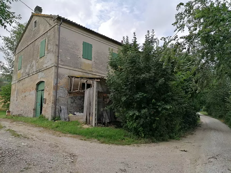 Immagine 1 di Rustico / casale in vendita  in Villanova - Colli al Metauro a Colli Al Metauro