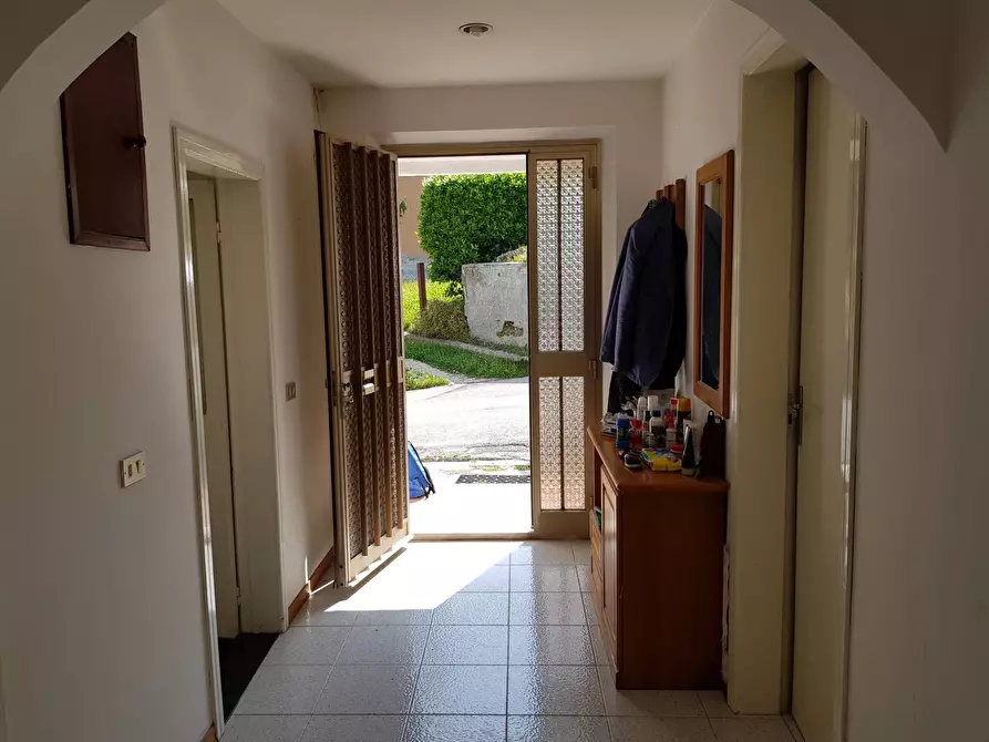 Immagine 1 di Casa semindipendente in vendita  in Carignano a Fano