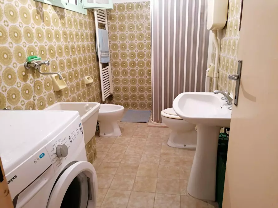 Immagine 18 di Appartamento in vendita  in S.Orso a Fano