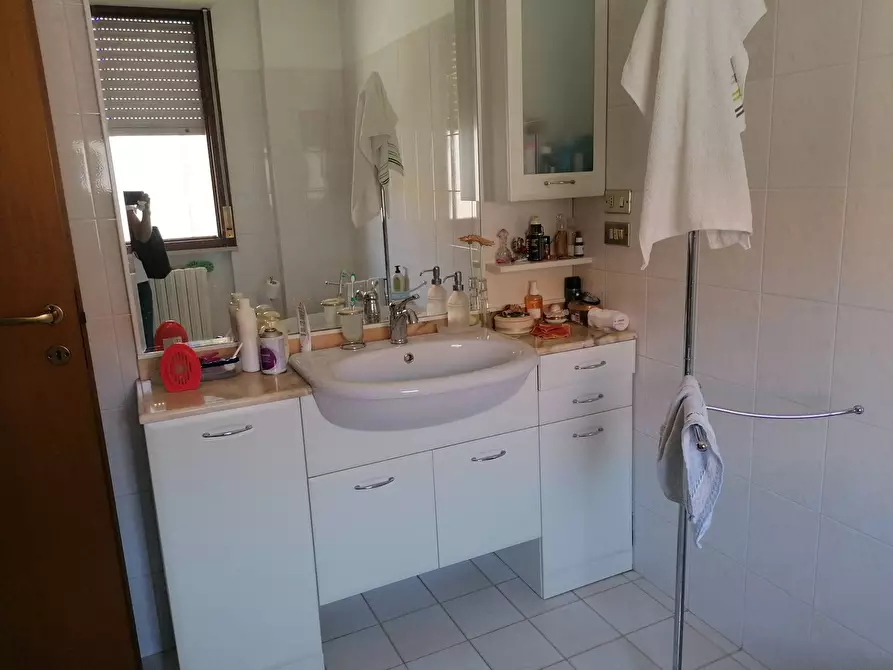 Immagine 14 di Villetta a schiera in vendita  in Rosciano a Fano