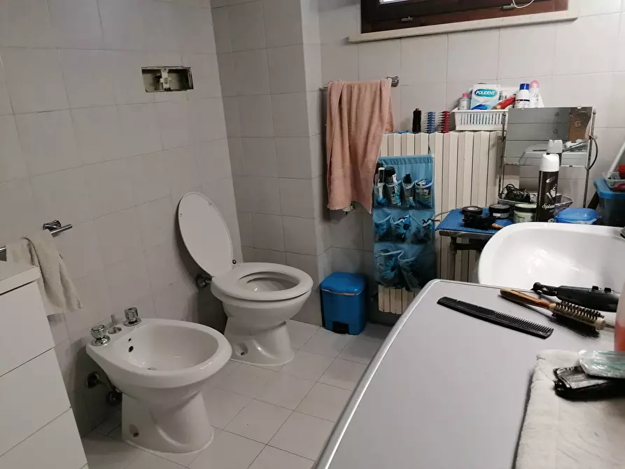 Immagine 27 di Villetta a schiera in vendita  in Rosciano a Fano