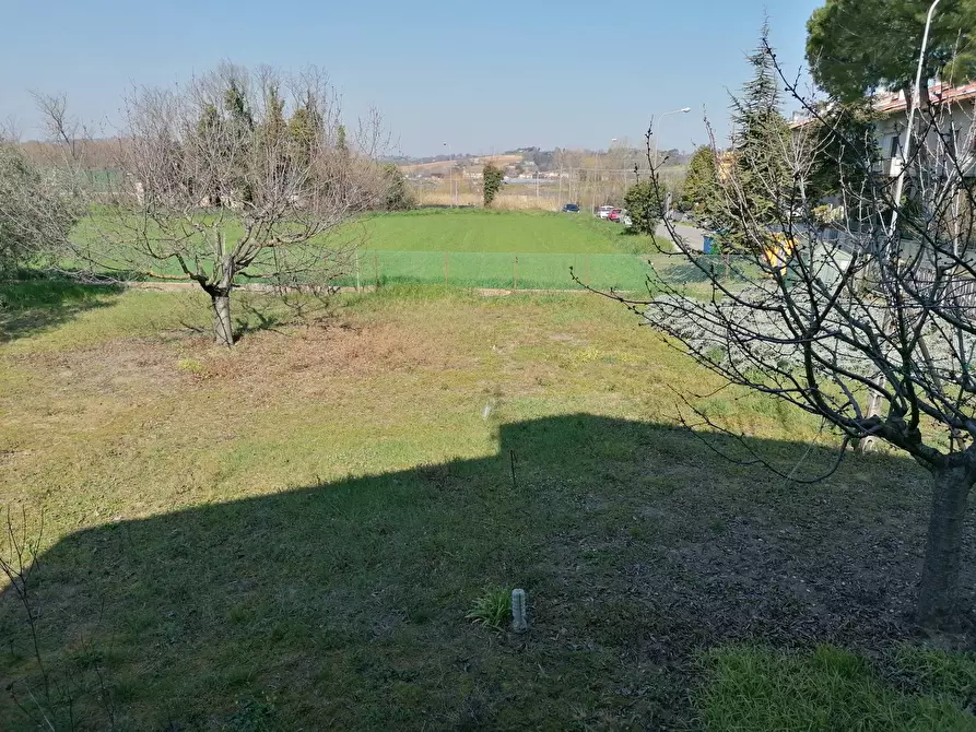 Immagine 22 di Villa in vendita  in Centinarola a Fano