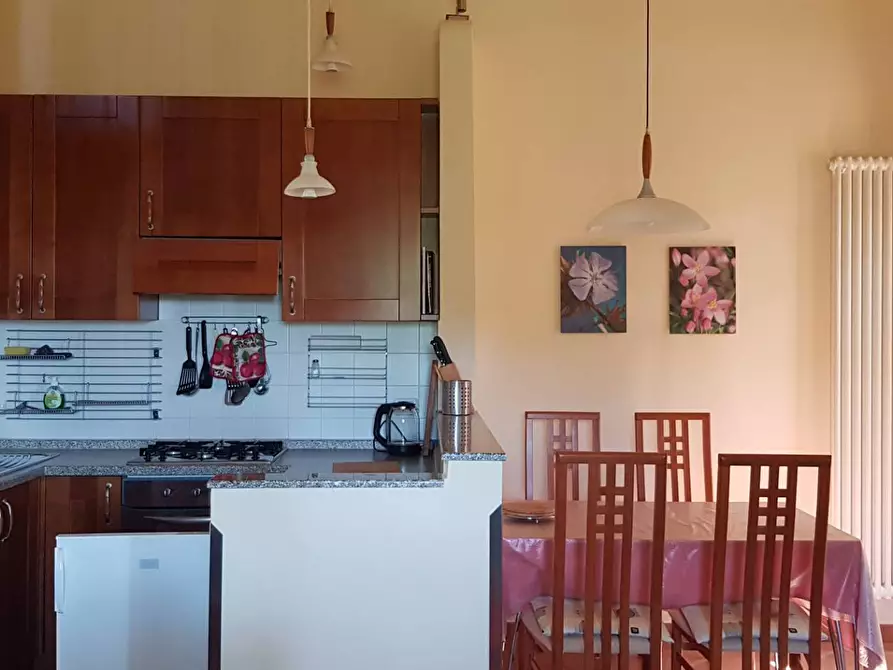 Immagine 8 di Villa in vendita  in Serrungarina a Colli Al Metauro