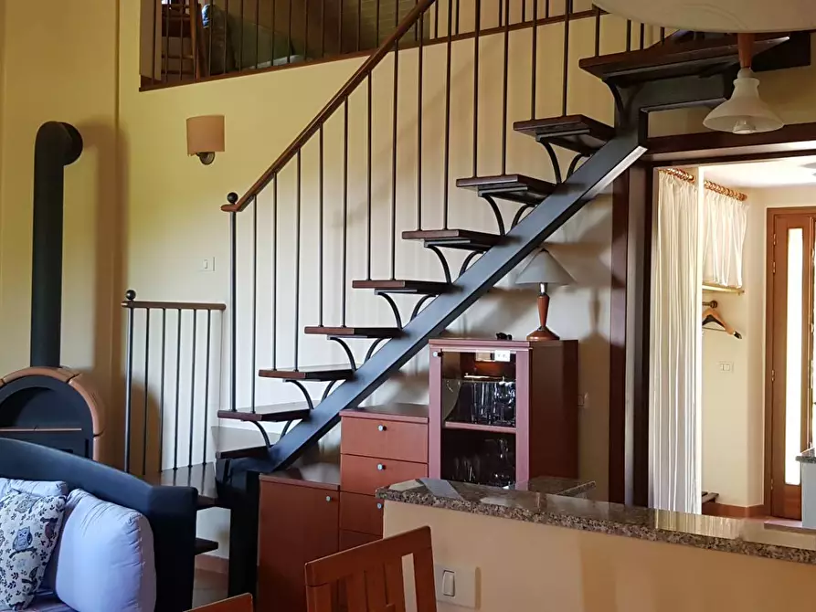 Immagine 9 di Villa in vendita  in Serrungarina a Colli Al Metauro