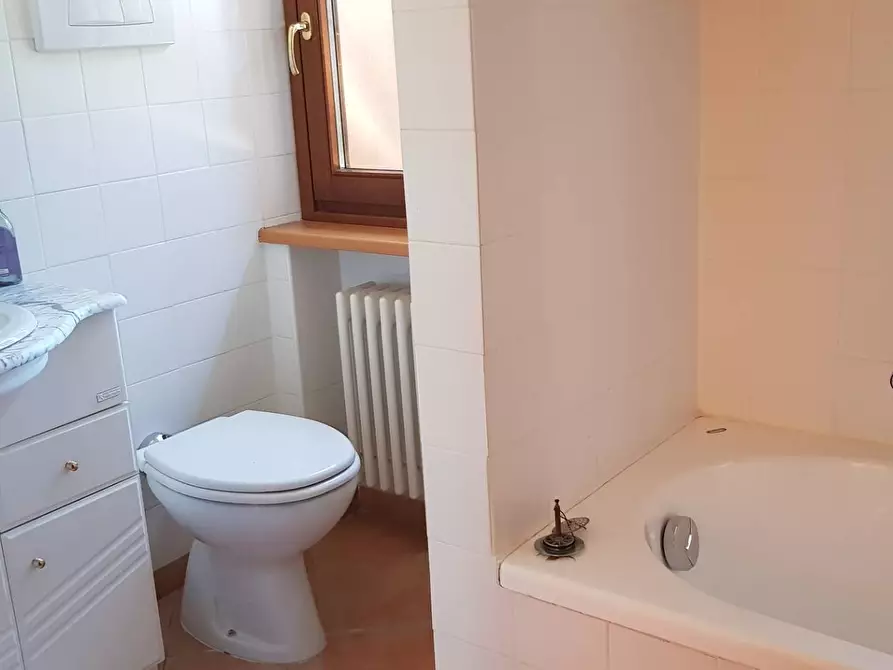 Immagine 12 di Villa in vendita  in Serrungarina a Colli Al Metauro