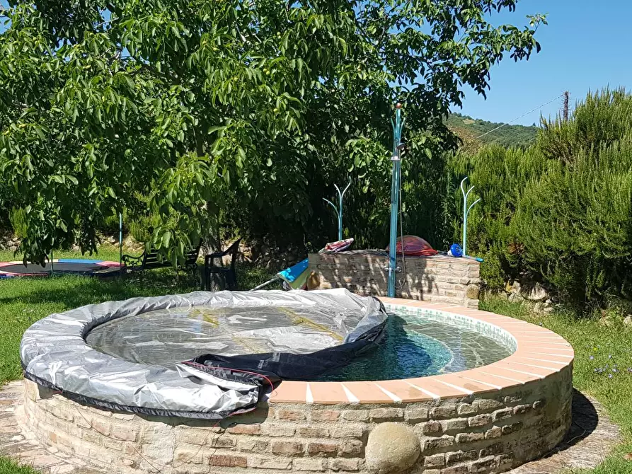 Immagine 27 di Villa in vendita  in Serrungarina a Colli Al Metauro