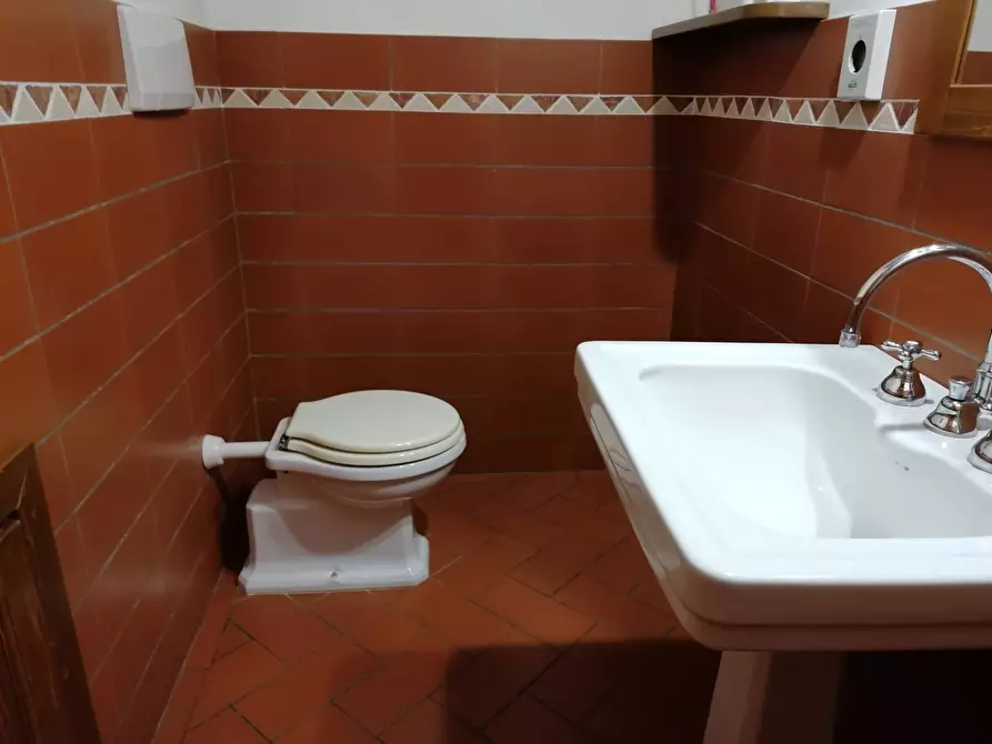 Immagine 20 di Villa in vendita  a San Costanzo