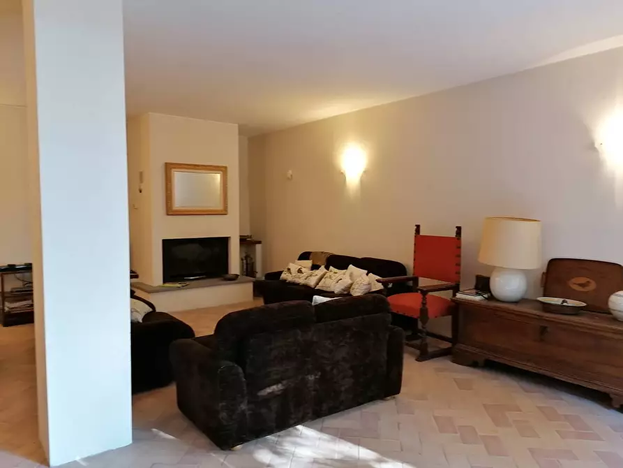 Immagine 8 di Villa in vendita  in Via san nicola a Cartoceto