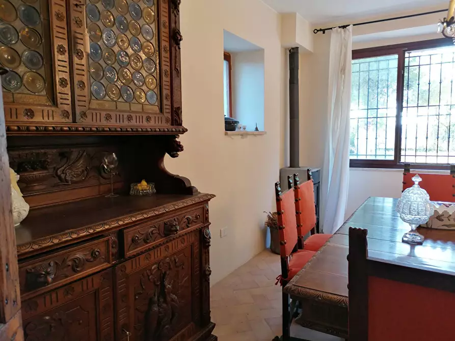 Immagine 16 di Villa in vendita  in Via san nicola a Cartoceto