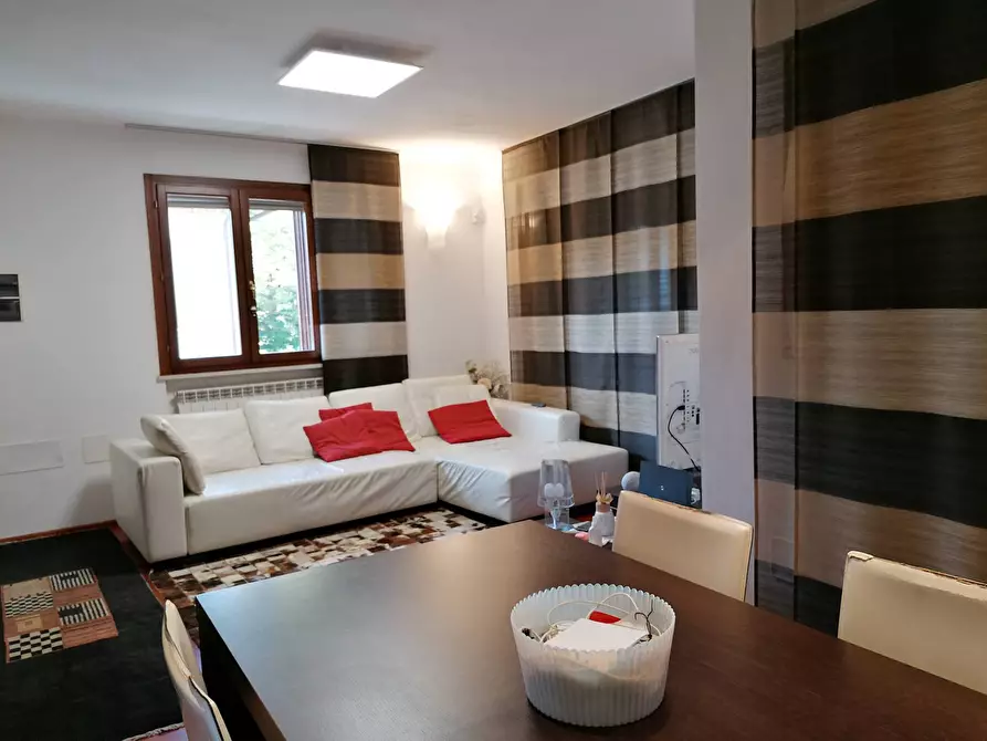 Immagine 1 di Appartamento in vendita  in Passeggi a Fano