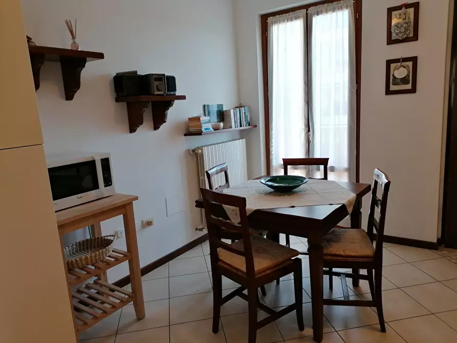 Immagine 3 di Appartamento in vendita  in Zona Ospedale a Fano