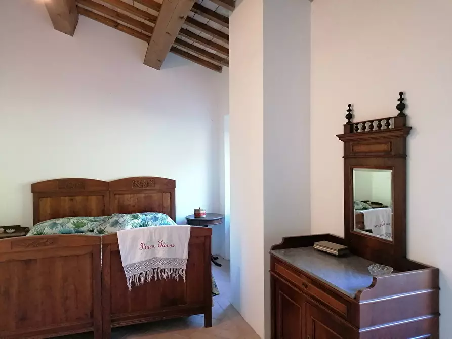 Immagine 26 di Rustico / casale in vendita  in Via san nicola a Cartoceto