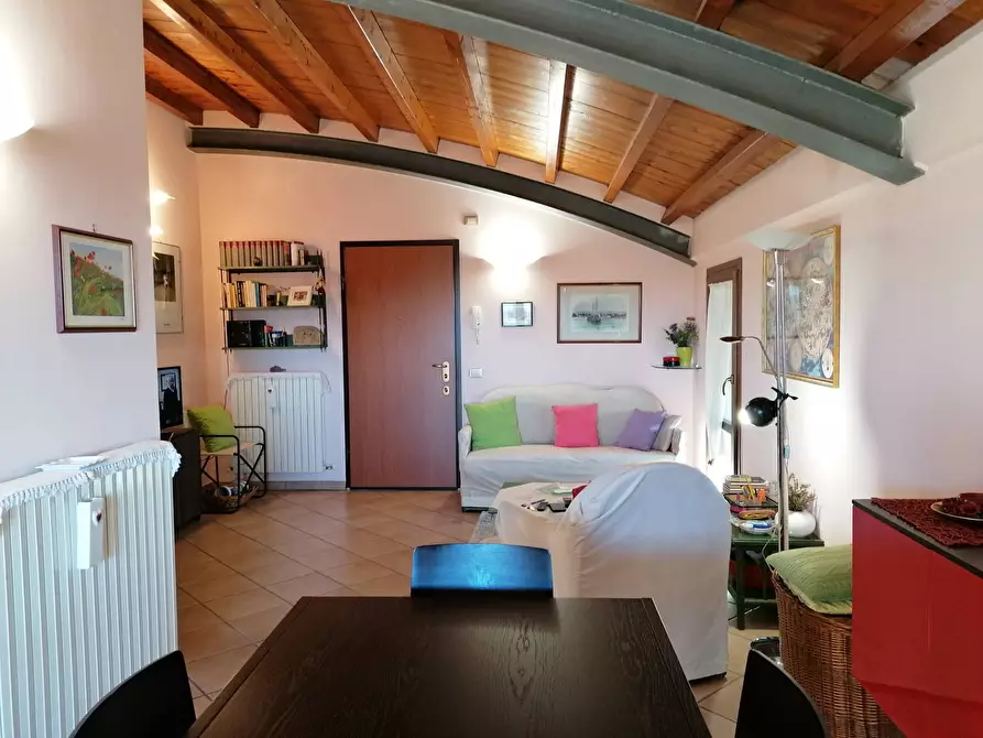 Immagine 10 di Appartamento in vendita  in Passeggi a Fano