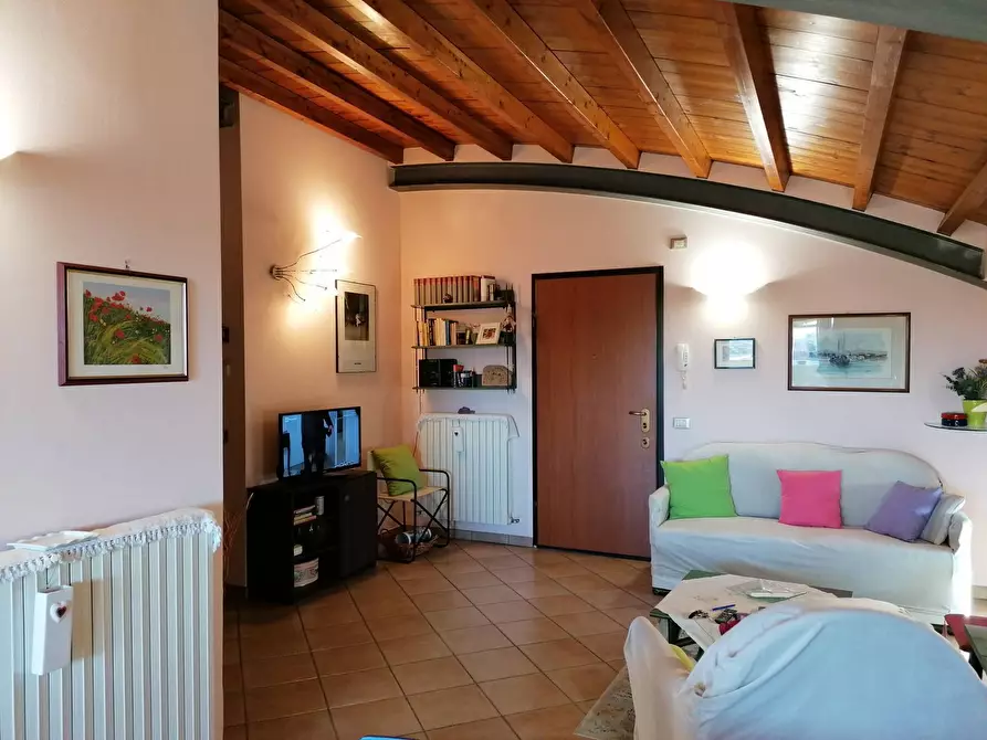 Immagine 11 di Appartamento in vendita  in Passeggi a Fano