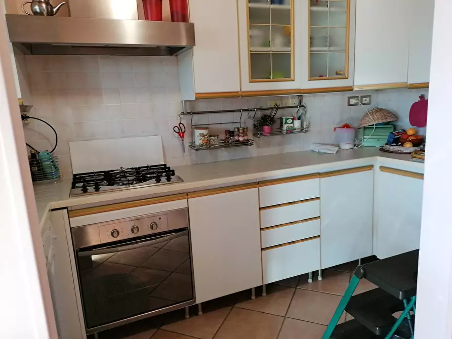 Immagine 12 di Appartamento in vendita  in Passeggi a Fano