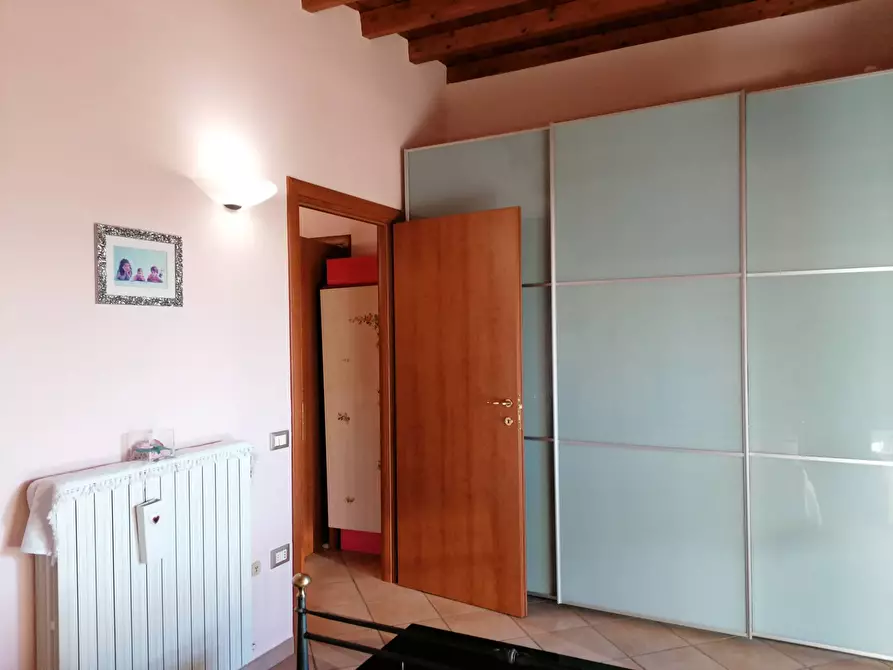 Immagine 15 di Appartamento in vendita  in Passeggi a Fano