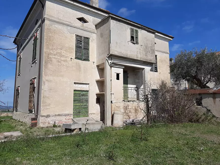 Immagine 1 di Casa indipendente in vendita  in San Costanzo a San Costanzo