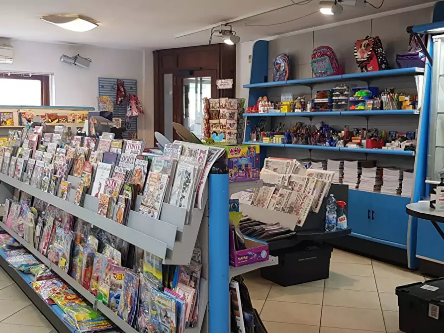 Immagine 2 di Attività commerciale in vendita  in Calcinelli a Colli Al Metauro