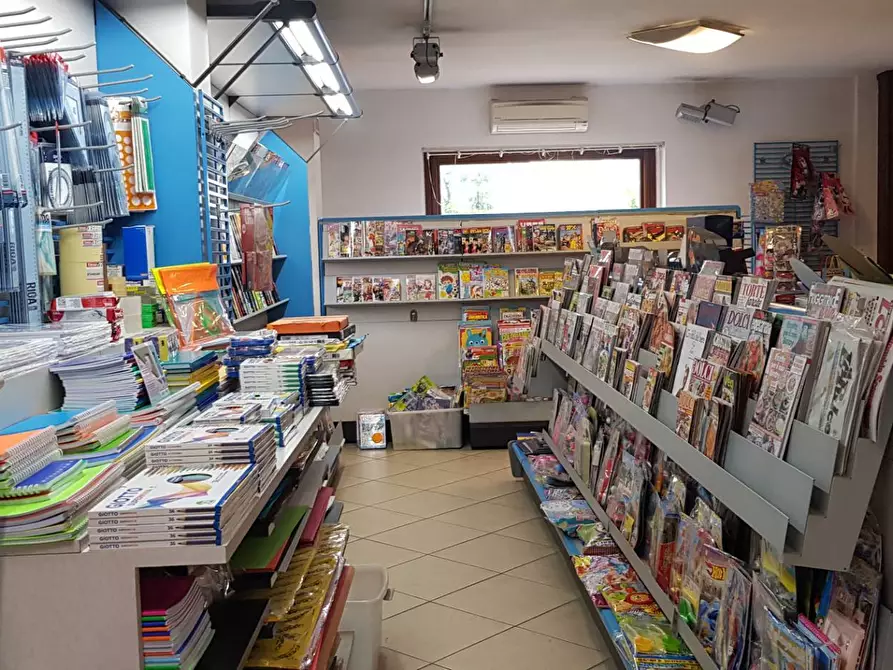 Immagine 3 di Attività commerciale in vendita  in Calcinelli a Colli Al Metauro