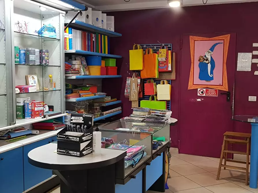 Immagine 8 di Attività commerciale in vendita  in Calcinelli a Colli Al Metauro