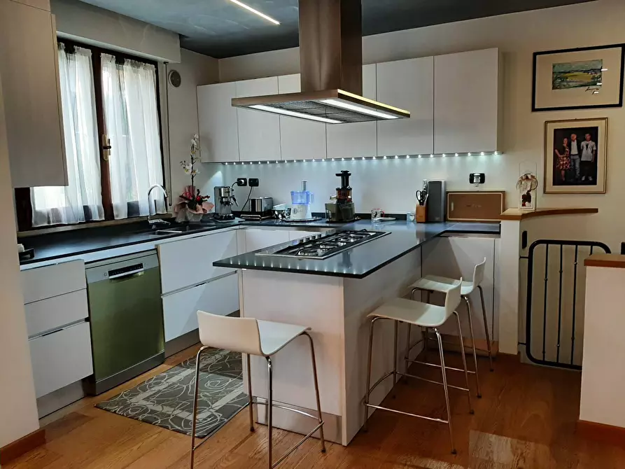 Immagine 5 di Appartamento in vendita  in Rosciano a Fano