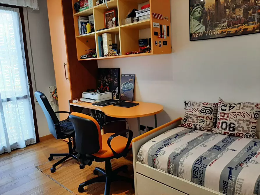 Immagine 17 di Appartamento in vendita  in Rosciano a Fano