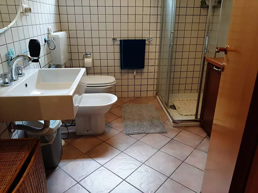 Immagine 27 di Appartamento in vendita  in Rosciano a Fano