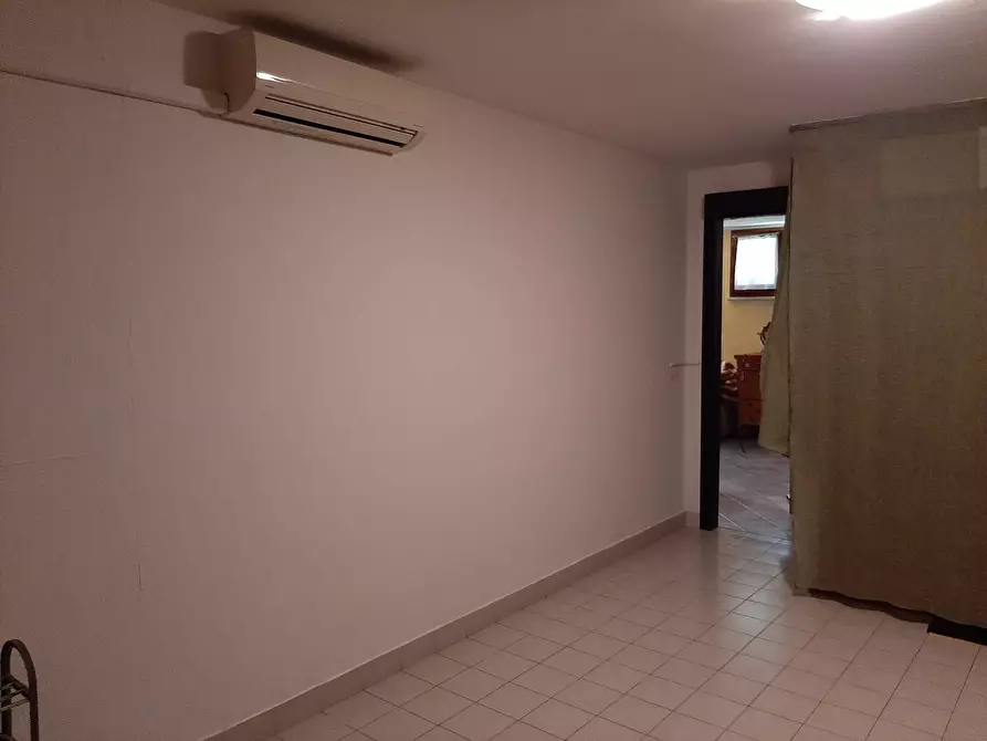 Immagine 30 di Appartamento in vendita  in Rosciano a Fano