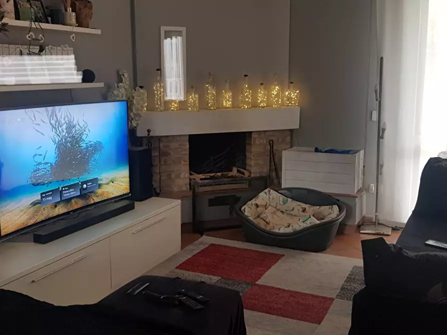 Immagine 6 di Villetta a schiera in vendita  in Fenile a Fano