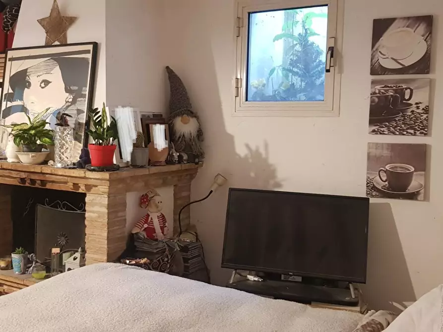 Immagine 26 di Villetta a schiera in vendita  in Fenile a Fano