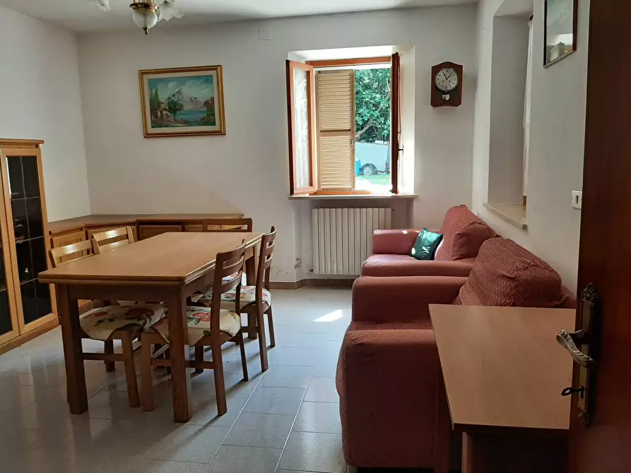 Immagine 4 di Rustico / casale in vendita  in Fontecorniale a Montefelcino