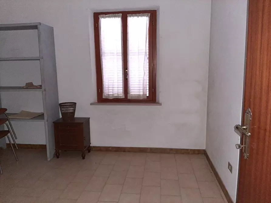 Immagine 14 di Rustico / casale in vendita  in Fontecorniale a Montefelcino