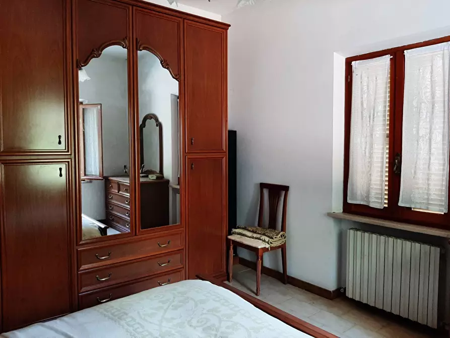 Immagine 17 di Rustico / casale in vendita  in Fontecorniale a Montefelcino