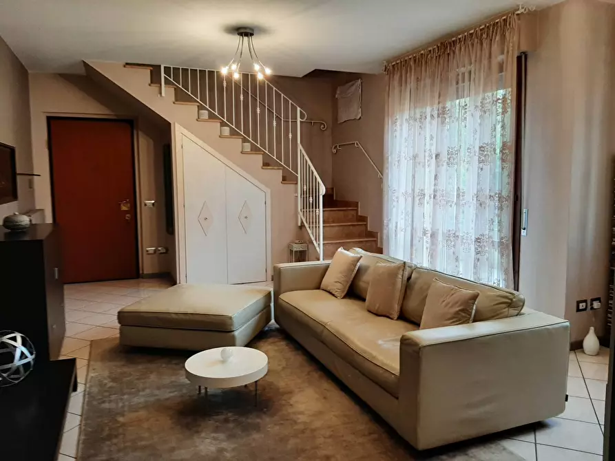 Immagine 7 di Appartamento in vendita  in Fenile a Fano