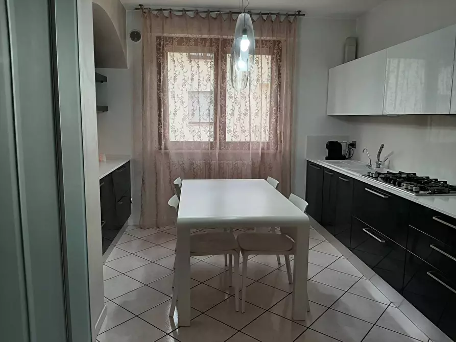 Immagine 9 di Appartamento in vendita  in Fenile a Fano