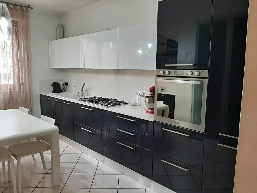 Immagine 10 di Appartamento in vendita  in Fenile a Fano