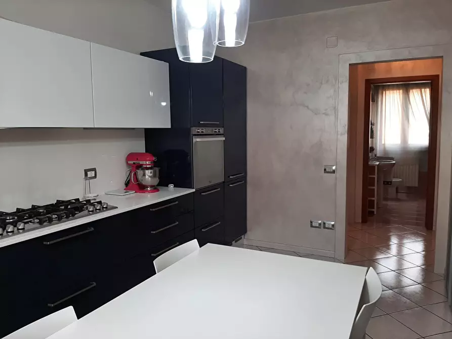 Immagine 12 di Appartamento in vendita  in Fenile a Fano