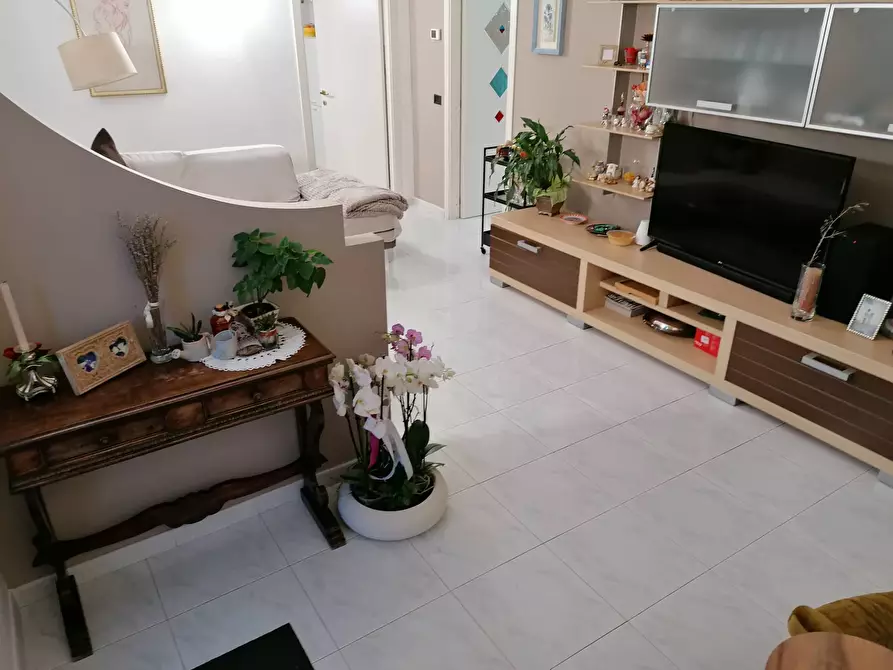 Immagine 5 di Appartamento in vendita  in S.Orso a Fano