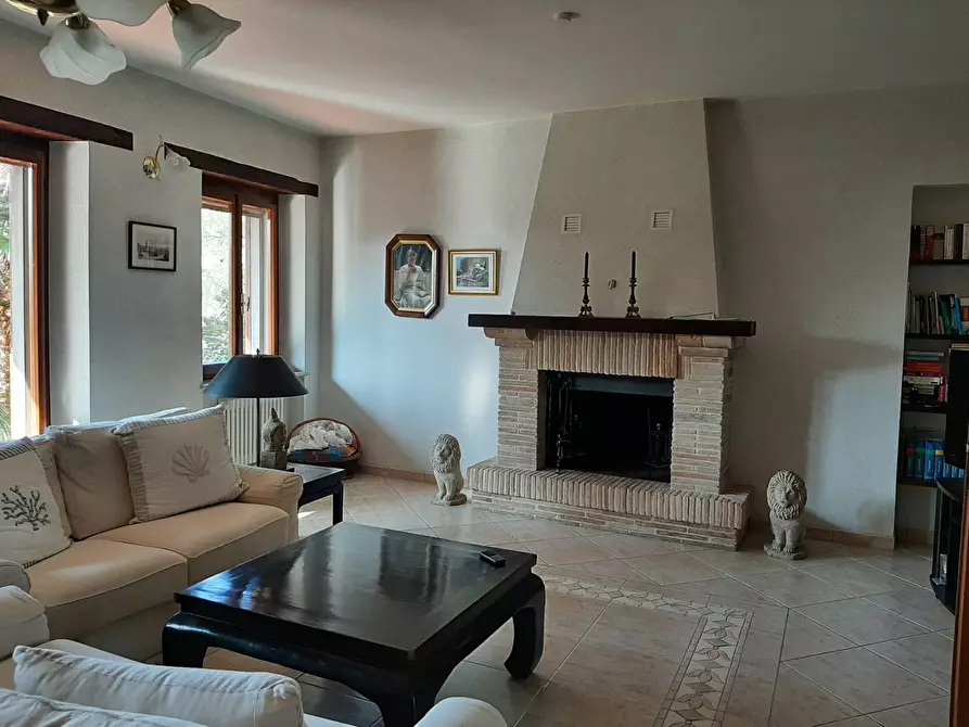 Immagine 10 di Casa semindipendente in vendita  in Carignano a Fano