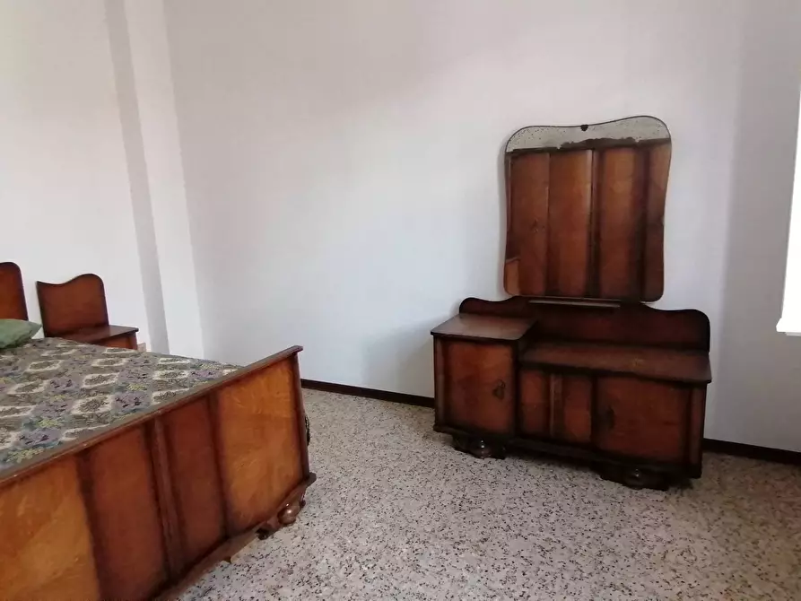 Immagine 10 di Appartamento in vendita  in Fano a Fano