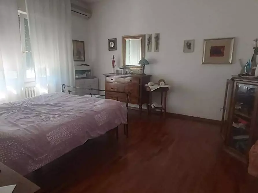Immagine 6 di Casa indipendente in vendita  in Zona Coop/Passeggi a Fano