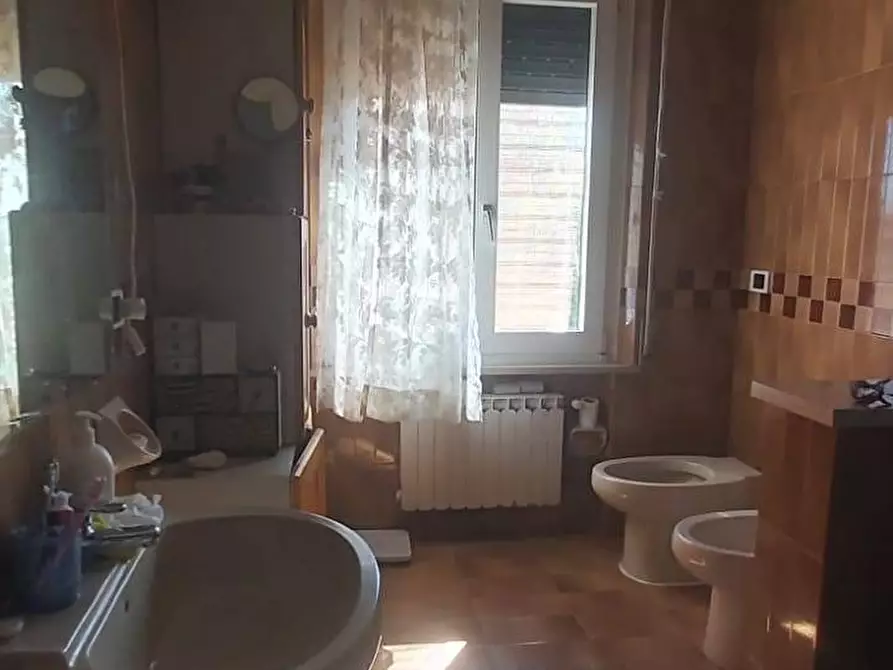 Immagine 7 di Casa indipendente in vendita  in Zona Coop/Passeggi a Fano