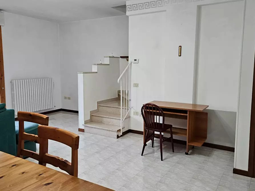 Immagine 3 di Villetta a schiera in vendita  in S. Orso a Fano